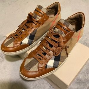 Burberry sneakers